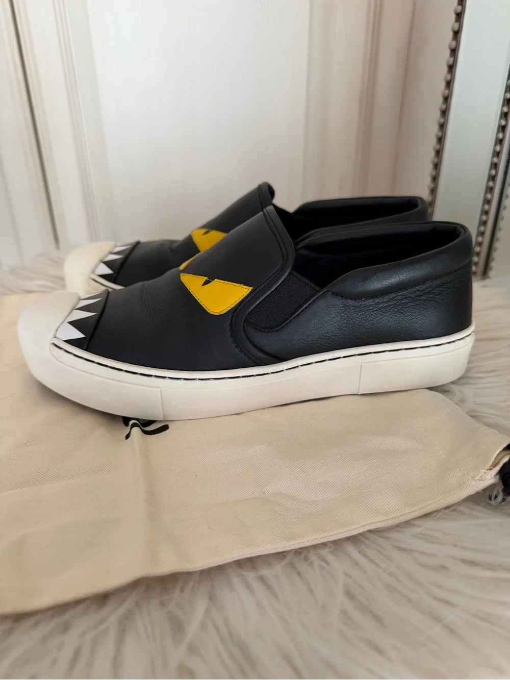 Fendi Monster Eyes Leather Slip-On Sneakers size 37